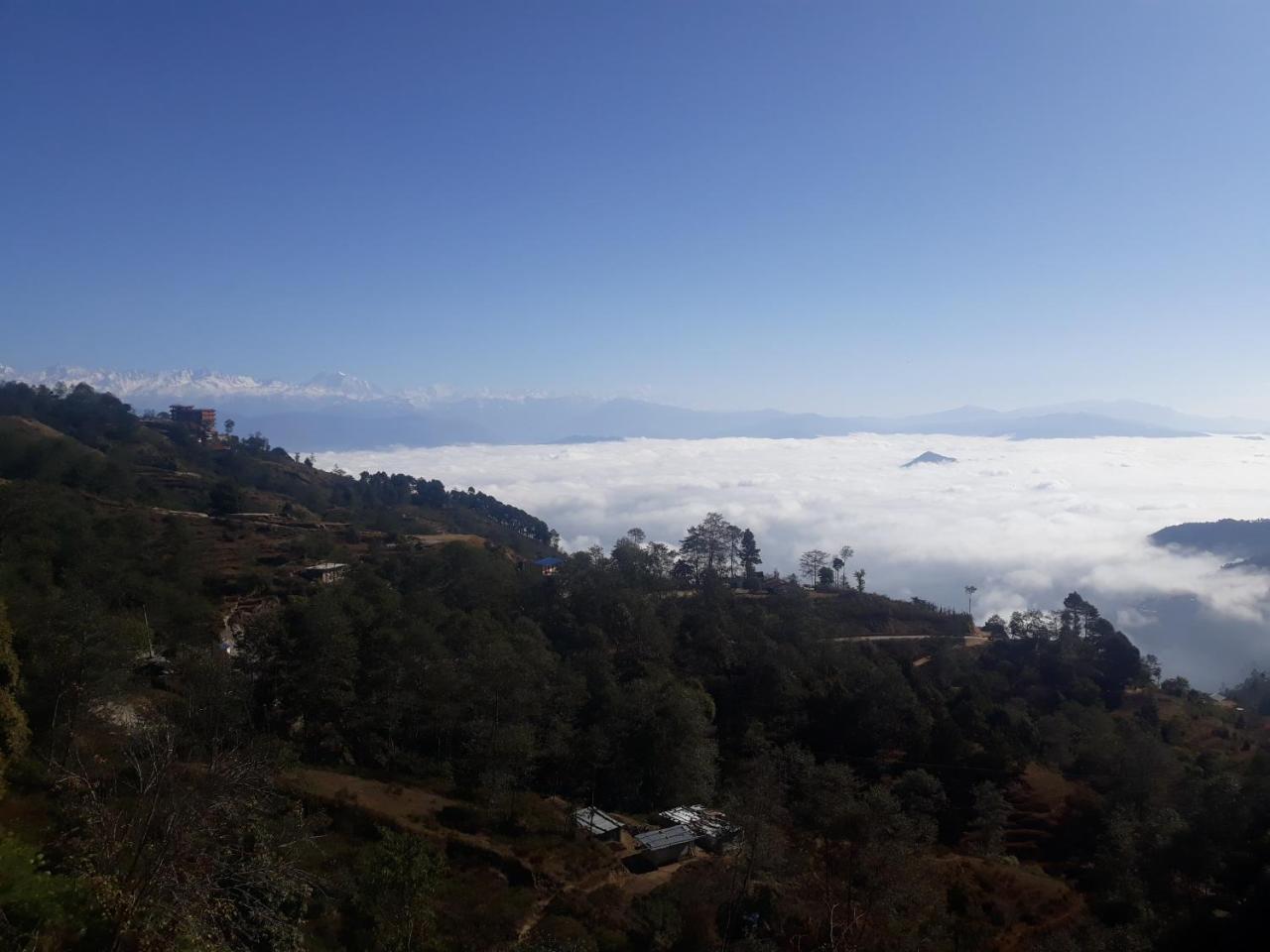 Hotel Nagarkot Holiday Inn Exterior foto